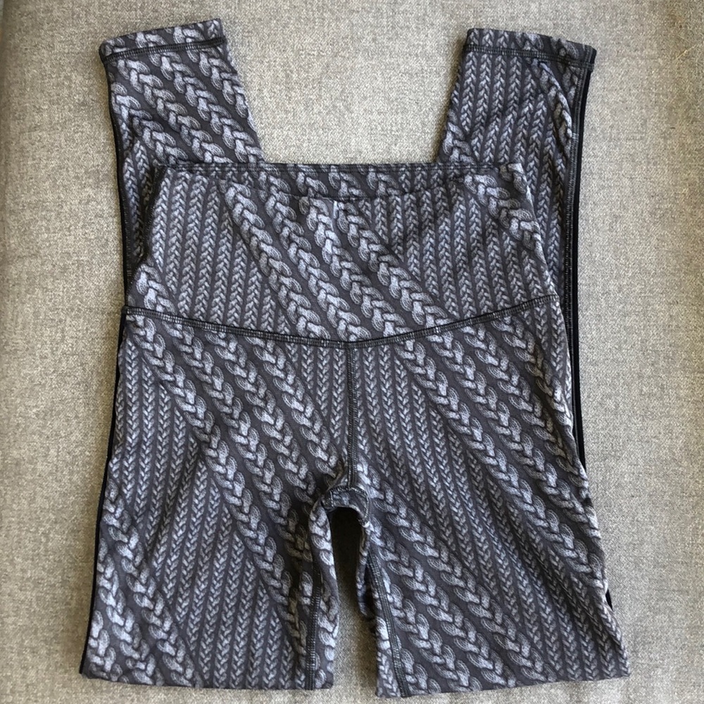 NWOT! - AERIE High-Rise Print Leggings
